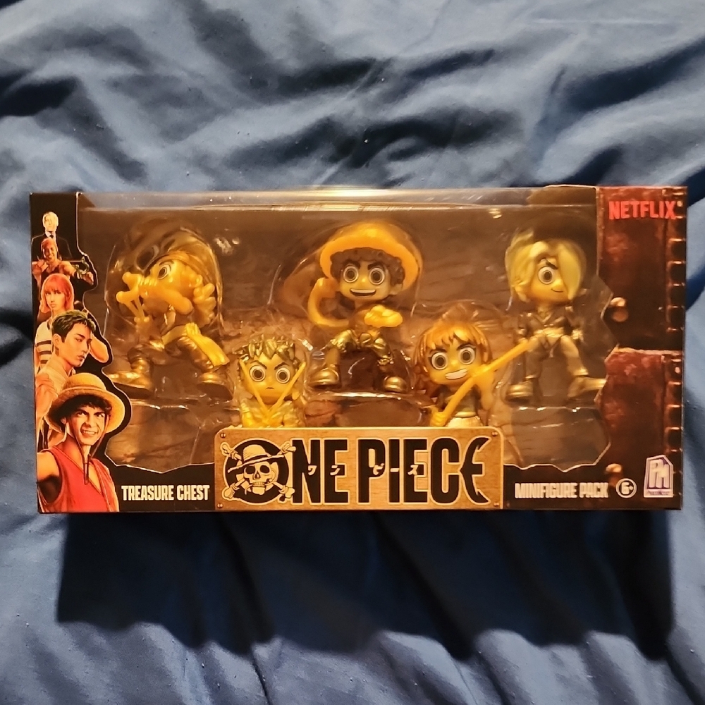 One Piece Treasure Chest Minifigure Pack